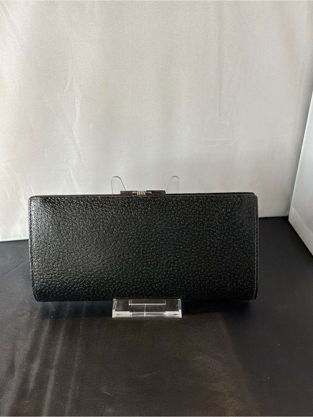 Gucci Black Leather Continental Wallet with Silver G Clasp - Picture 5 of 10
